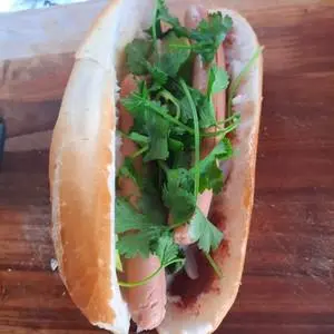 Hình ảnh Bánh Mì Xúc Xích