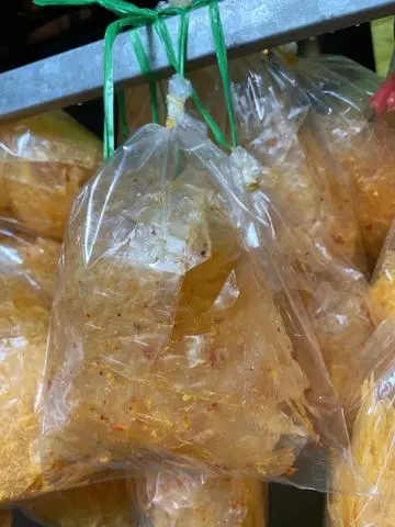 Hình ảnh Bánh tráng muối cay