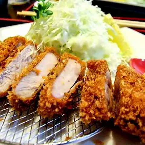 Hình ảnh T05 - Tonkatsu - Thịt Heo Chiên Xù
