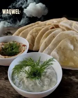 Hình ảnh Homemade pita & hummus