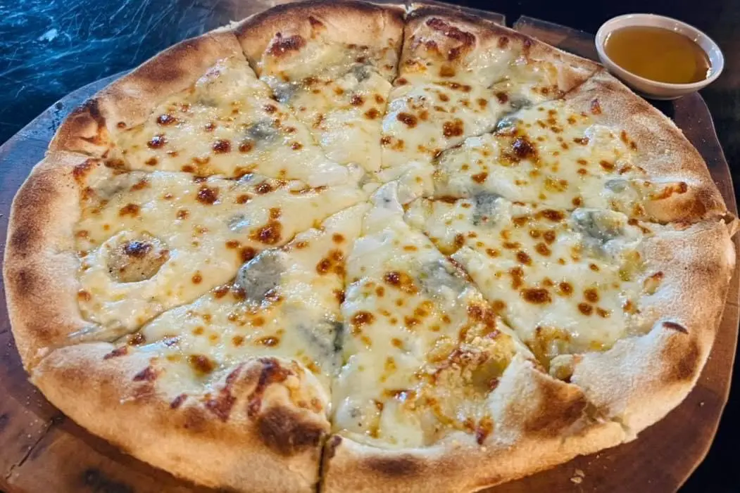 Hình ảnh 4 Cheese pizza Size L