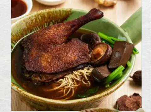 Hình ảnh Mì vịt tiềm