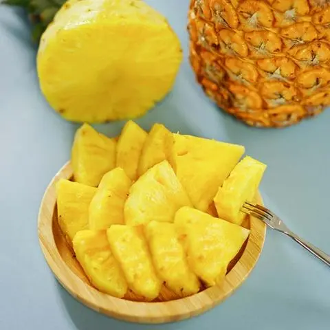 Hình ảnh Thơm Thái cắt sẵn