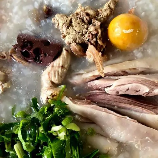 Hình ảnh Cháo đùi gà - lòng gà
