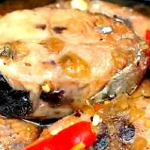 Hình ảnh Cơm cá ngừ kho