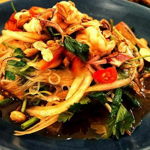 Hình ảnh Gỏi miến kiểu Thái