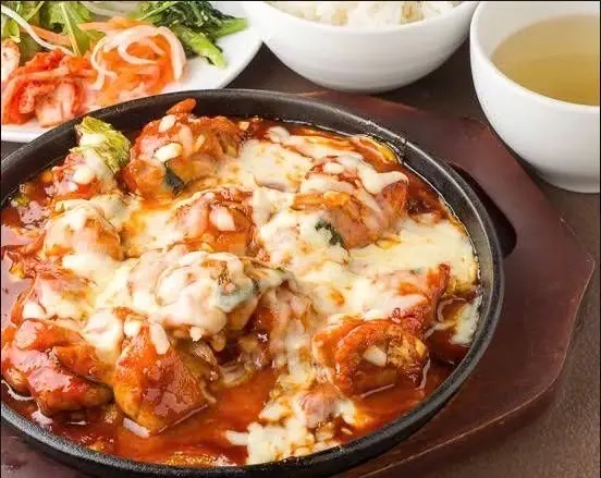 Hình ảnh Gà xào sốt cay