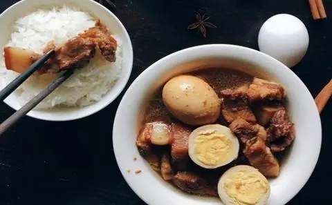 Hình ảnh Cơm thịt kho trứng