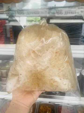 Hình ảnh bánh tránh tỏi ghiền 