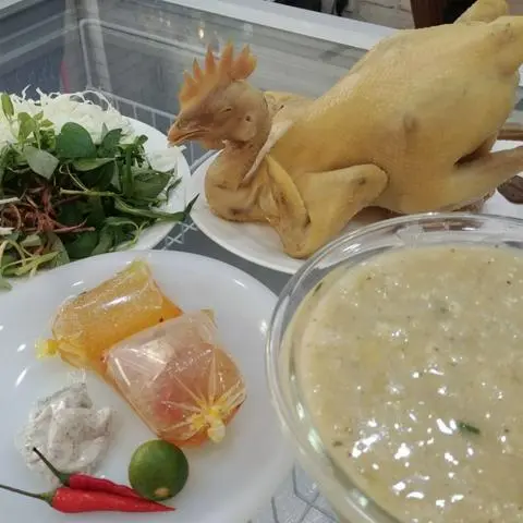 Hình ảnh Gà Tre Nguyên Con + Cháo Và Gỏi
