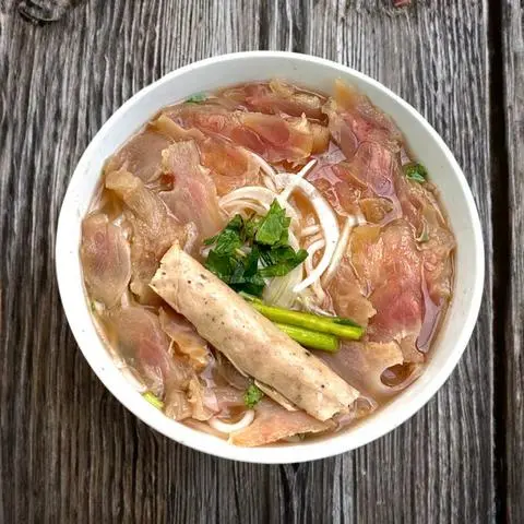 Hình ảnh Bún bò gân - chả