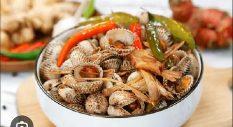 Hình ảnh Sò huyết hấp Thái