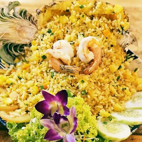 Hình ảnh Cơm chiên trái thơm