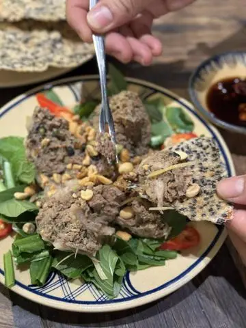 Hình ảnh Chả đùm bánh đa