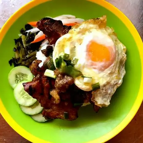 Hình ảnh Cơm tấm sườn trứng