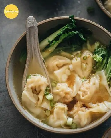 Hình ảnh hoành thánh xương + giò