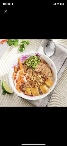 Hình ảnh bún thịt nướng + nem chua rán 