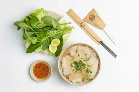 Hình ảnh Bánh canh Trảng Bàng thịt đùi