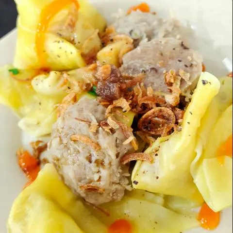 Hình ảnh Hoành thánh viên