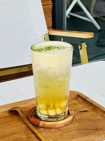 Hình ảnh Trà Sen Vàng