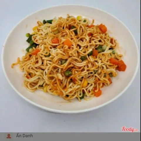 Hình ảnh Mì trộn rau củ