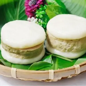 Hình ảnh Bánh dày kẹp chả lụa