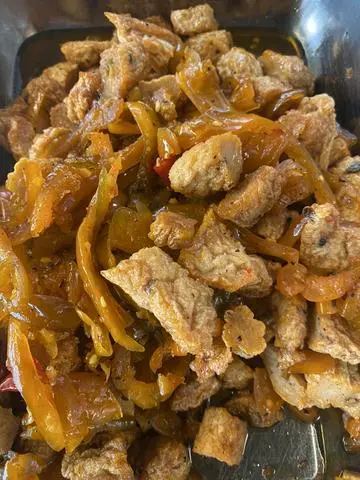 Hình ảnh Cơm Chả Cá Dưa Món
