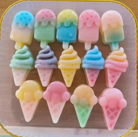 Hình ảnh Kẹo sáp hình que kem cưng xỉu