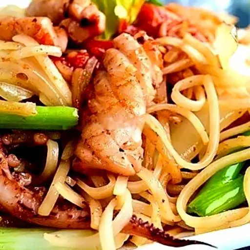 Hình ảnh Phở xào mực