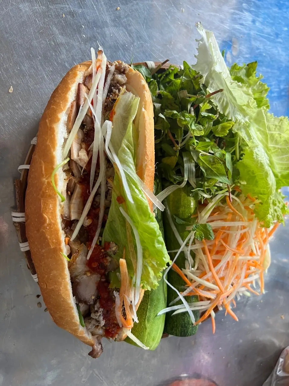 Hình ảnh Bánh mì thập cẩm