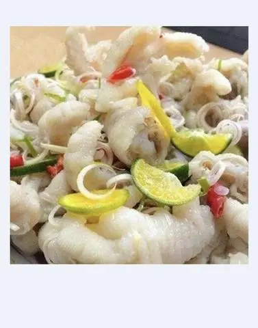 Hình ảnh Chân gà rút xương ngâm xả tắc _ 500gr