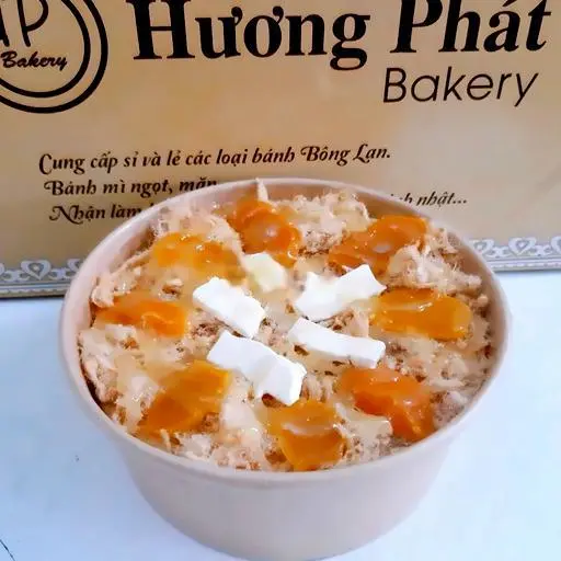 Hình ảnh Bông Lan Chà Bông Trứng Muối Tô. 