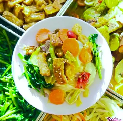 Hình ảnh cơm thập cẩm đầy đủ 