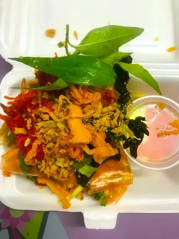 Hình ảnh Bánh tráng cuốn bơ - ĐẶC BIỆT ( BÁNH TRÁNG ĐỎ )