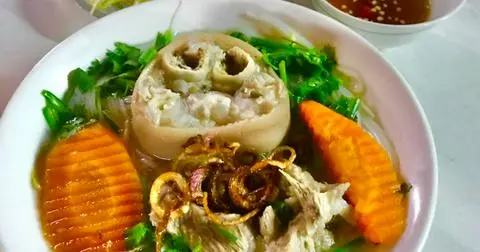 Hình ảnh HỦ TIẾU GIÒ HEO 
