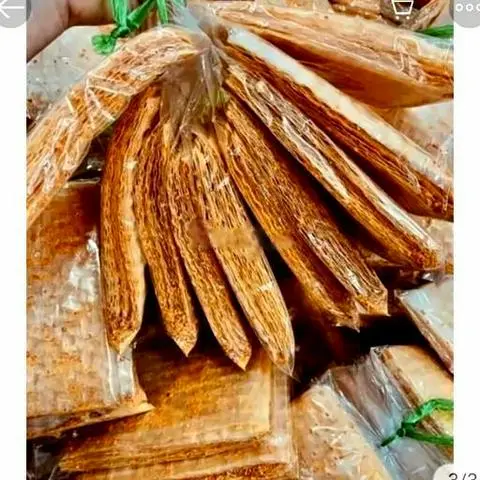Hình ảnh Bánh tráng muối nhuyễn vuông