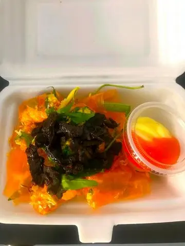 Hình ảnh Bánh Tráng Cuốn Bơ - Khô Bò Đen ( BÁNH TRÁNG ĐỎ )