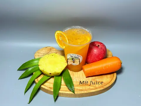 Hình ảnh DỨA - TÁO - CÀ RỐT - Ổi