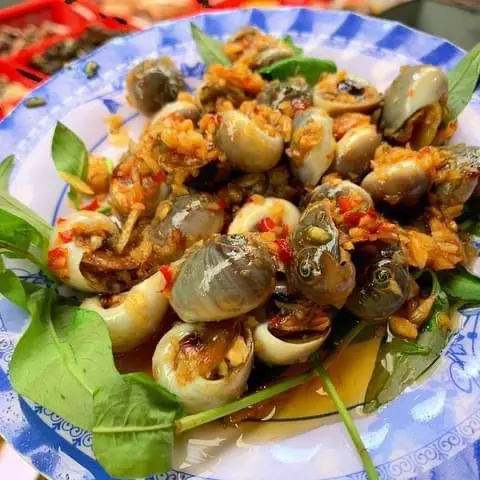 Hình ảnh Ốc mỡ xào bơ tỏi 