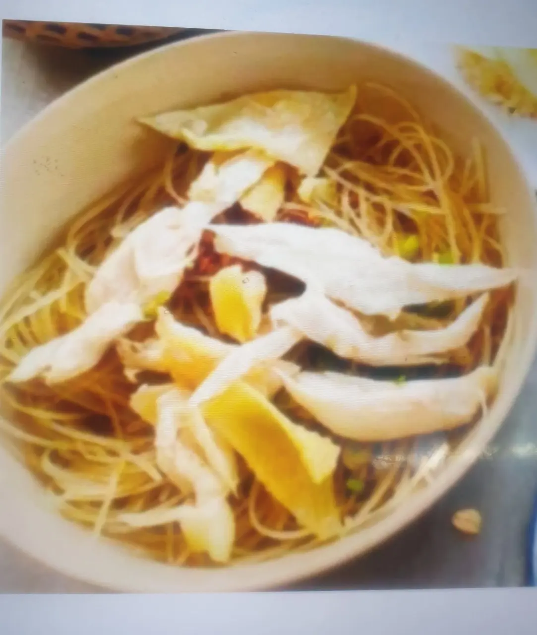 Hình ảnh miếng gà xé 