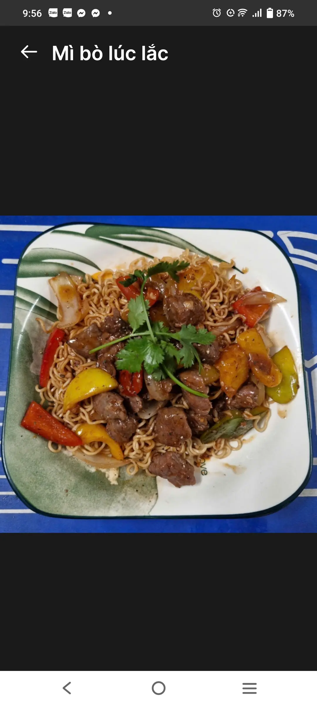 Hình ảnh Mì xào bò lúc lắc 