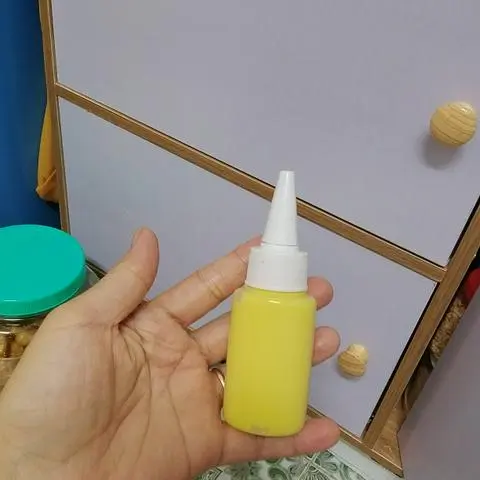 Hình ảnh chai bơ nhỏ