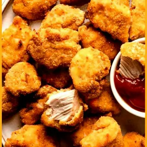 Hình ảnh Gà viên lắc phô mai