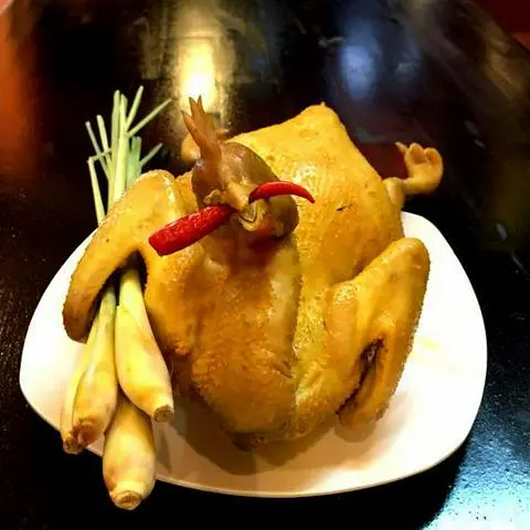 Hình ảnh Gà nguyên con