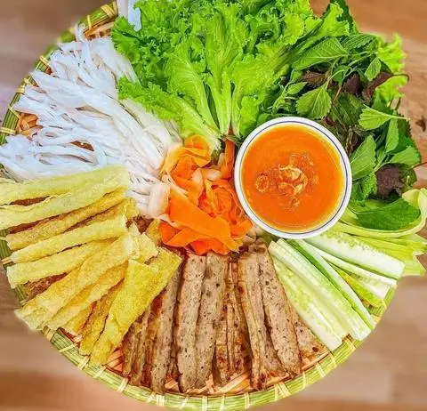 Hình ảnh Combo Nem nướng Nha Trang(L) + trà khổng lồ Trân châu