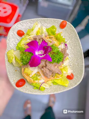 Hình ảnh Bò Trộn Salad