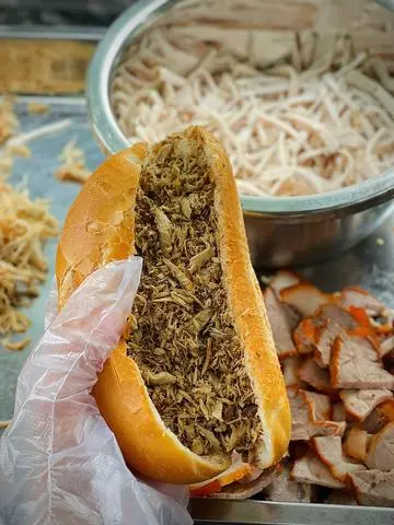 Hình ảnh Bánh mì cá