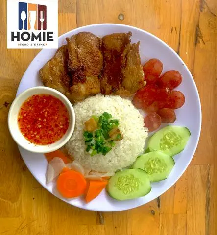 Hình ảnh Cơm tấm Sườn Lạp xưởng