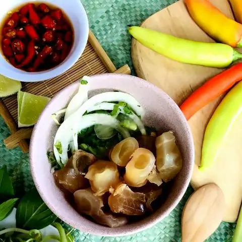 Hình ảnh Gân bò thêm