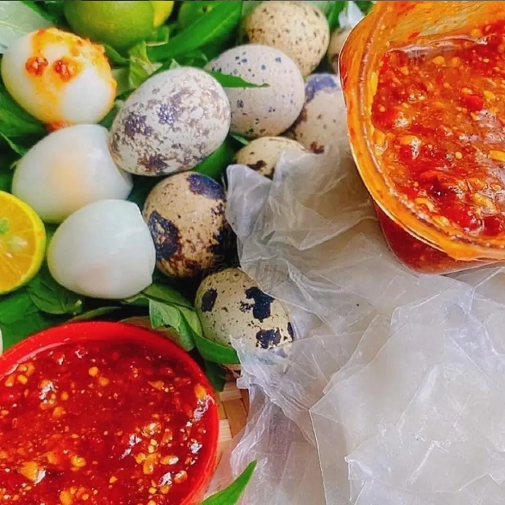 Hình ảnh Bánh Tráng Chấm Muối Tôm Hột To Sa Tế Tắc